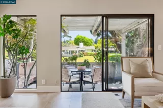 Photo #5: 41128162 Listing 