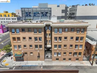 Photo #2: 41128239 Listing 