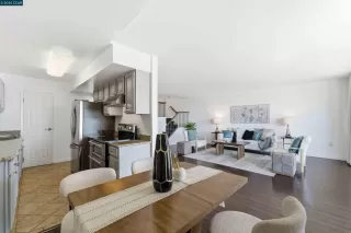 Photo #6: 41128240 Listing 