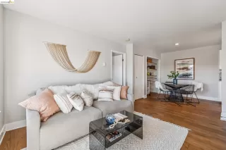 Photo #6: 41128338 Listing 