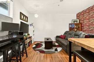 Photo #5: 41128348 Listing 