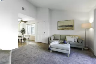 Photo #5: 41128384 Listing 