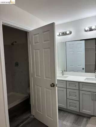 Photo #4: 41128409 Listing 