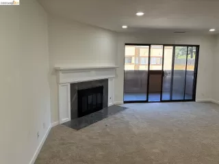 Photo #6: 41128409 Listing 