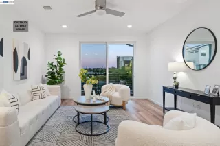 Photo #5: 41128432 Listing