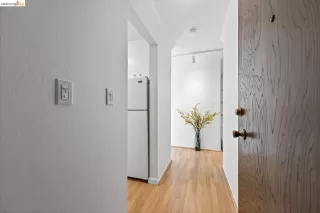 Photo #2: 41128464 Listing 