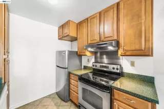 Photo #6: 41128478 Listing