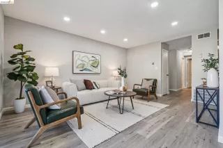 Photo #2: 41128495 Listing