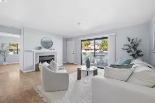 Photo #1: 41128576 Listing