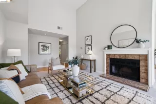 Photo #5: 41128616 Listing 