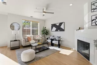 Photo #3: 41128620 Listing