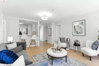 Photo #6: 41128629 Listing 