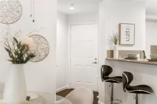 Photo #2: 41128633 Listing 