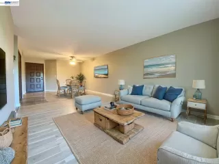 Photo #5: 41128639 Listing 