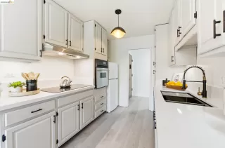 More Details about MLS # 41128680 : 245 MONTECITO AVE # 203