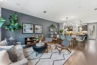 Photo #2: 41128692 Listing 