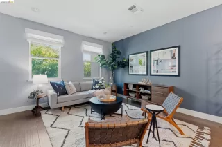 Photo #5: 41128692 Listing 