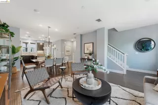 Photo #6: 41128692 Listing 