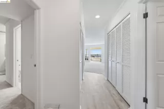 Photo #5: 41128700 Listing 