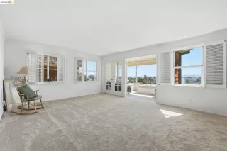 Photo #6: 41128700 Listing 