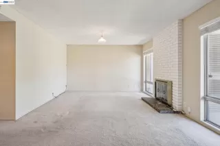 Photo #2: 41128738 Listing