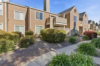 Photo #2: 41128767 Listing