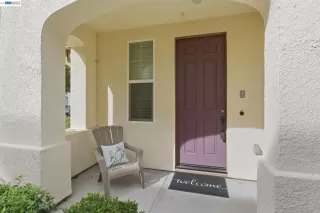 Photo #2: 41128768 Listing 