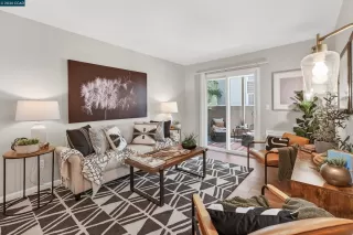 Photo #3: 41128784 Listing 