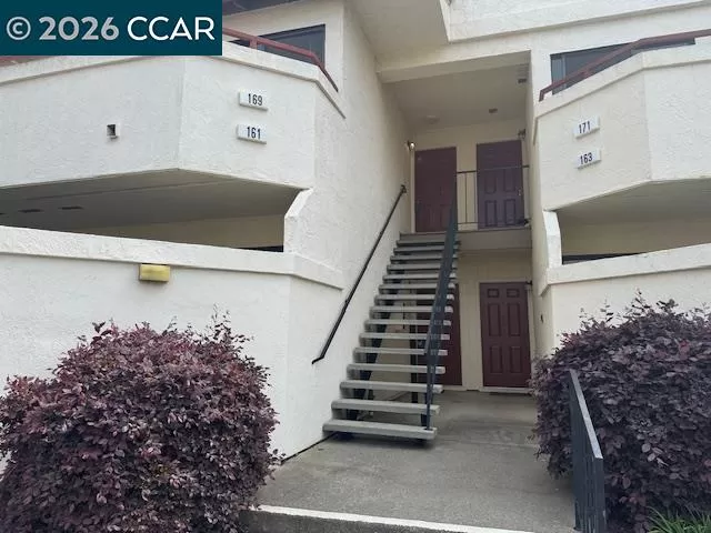 MLS: 41128885 Condo For Sale