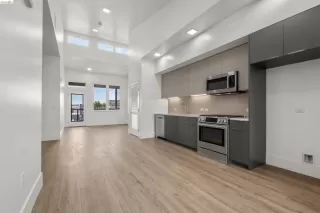 More Details about MLS # 41128938 : 1545 32ND ST # 314