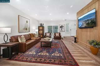 Photo #5: 41128952 Listing