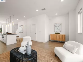 Photo #1: 41128958 Listing 