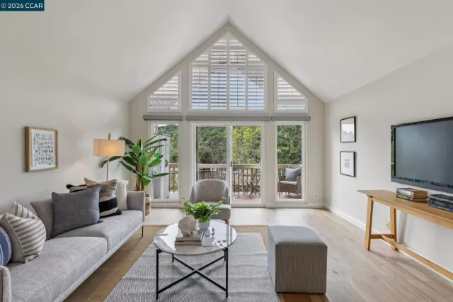 MLS: 41128967 Condo For Sale