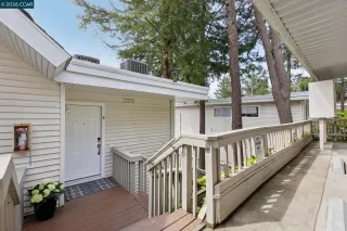 Photo #2: 41128967 Listing