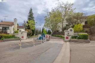 Photo #4: 41128990 Listing