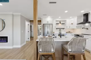 Photo #4: 41128993 Listing