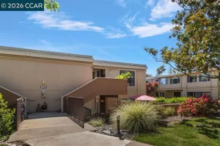 Photo #2: 41129003 Listing 