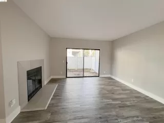 Photo #2: 41129005 Listing