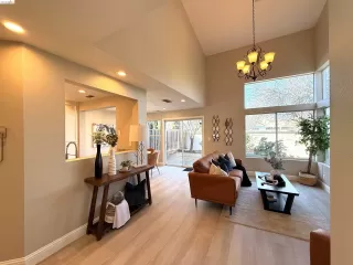 Photo #2: 41129053 Listing 