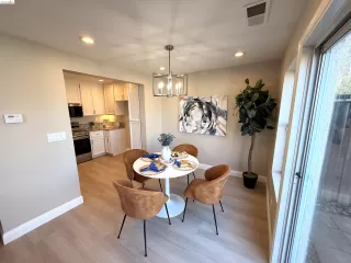 Photo #5: 41129053 Listing 
