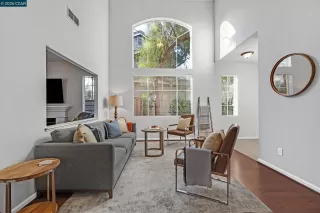 Photo #5: 41129085 Listing