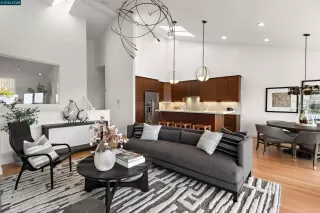 Photo #6: 41129095 Listing