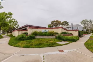 Photo #2: 41129121 Listing