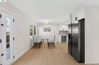 Photo #2: 41129173 Listing