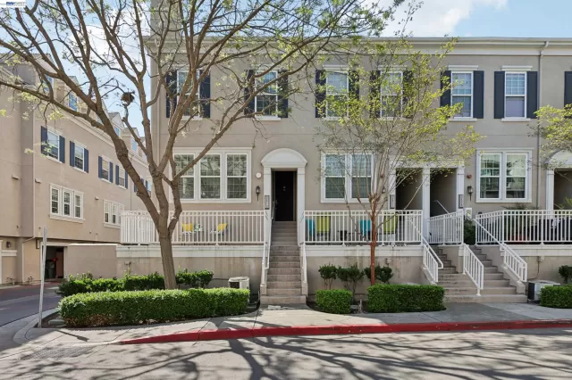 MLS: 41129210 Condo For Sale