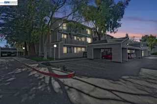 Photo #2: 41129214 Listing 