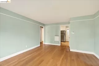 Photo #5: 41129232 Listing 