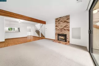 Photo #2: 41129240 Listing 