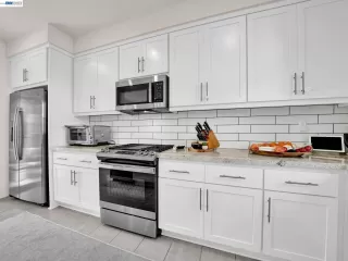 Photo #5: 41129252 Listing 