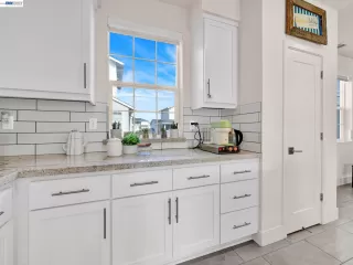 Photo #6: 41129252 Listing 